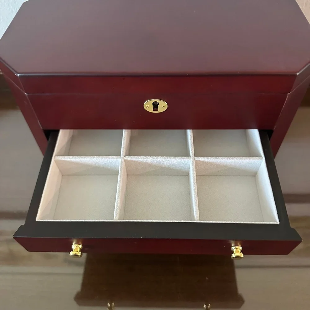 Jere Wooden Jewelry Box Chest Large 3 Drawer Locking Cherry Finish Organizer